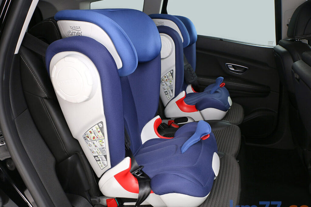 3 sillas parte de atrás coche: descubre la solución perfecta para aprovechar al máximo tu espacio