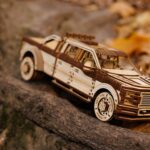 Pegar partes de un coche de madera: transforma tu vehículo con estilo